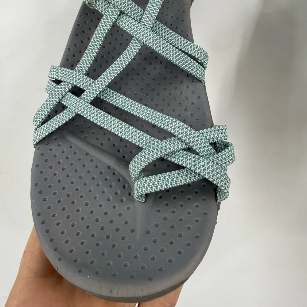 Skechers Women's Reggae - Irie athletic sandals in the Gray/Aqua colorway 10